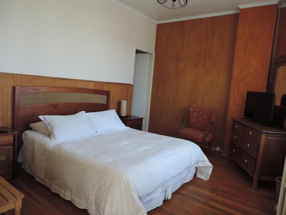 Hostal Oro Fueguino Punta Arenas Kültér fotó