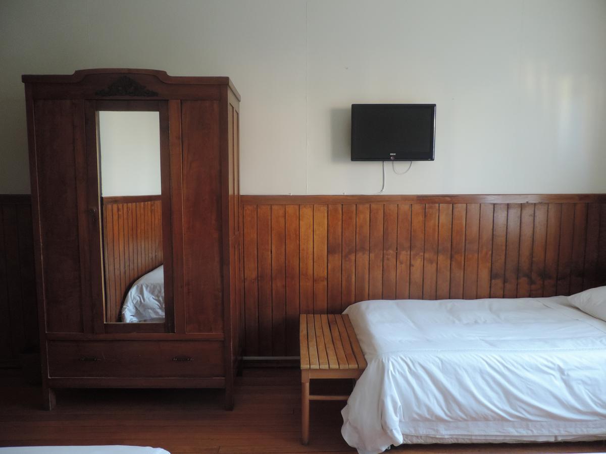 Hostal Oro Fueguino Punta Arenas Kültér fotó