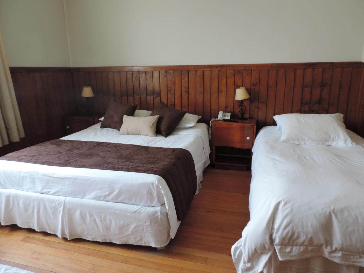 Hostal Oro Fueguino Punta Arenas Kültér fotó