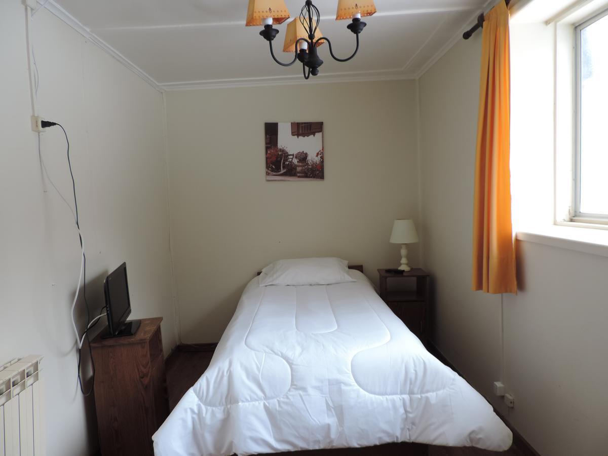 Hostal Oro Fueguino Punta Arenas Kültér fotó