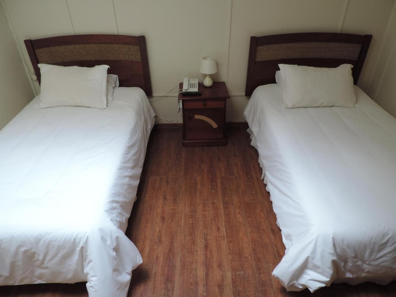 Hostal Oro Fueguino Punta Arenas Kültér fotó